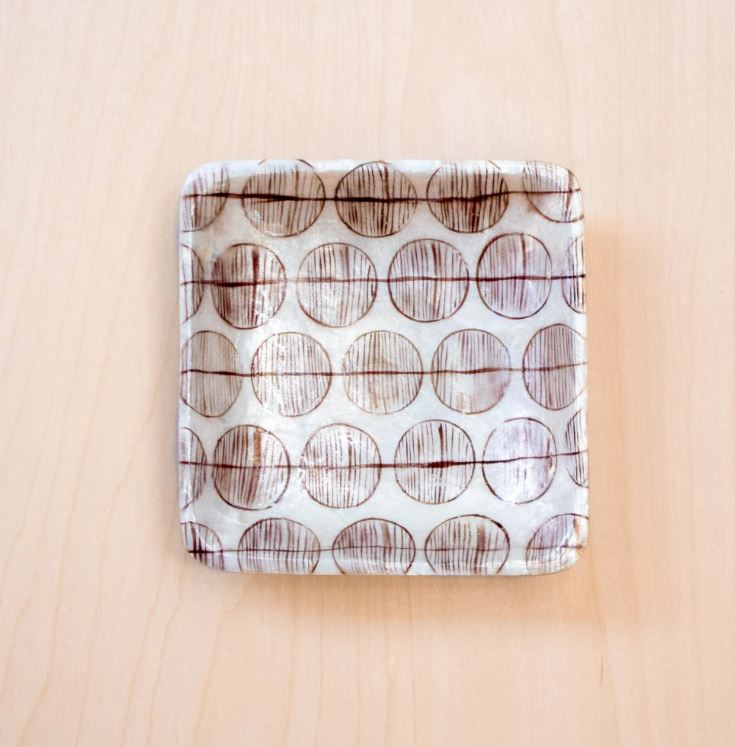 Acacia Capiz Catchall Tray - Nordic Circles