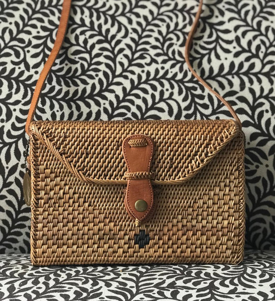 Box Ata Grass Crossbody Bag