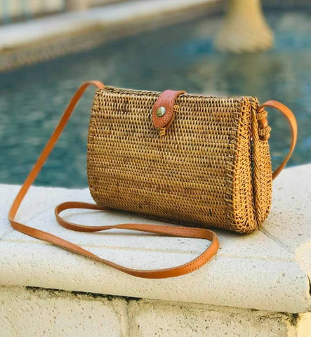 Teardrop Ata Grass Crossbody Bag