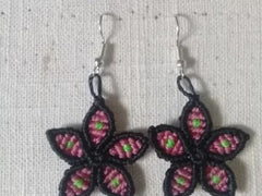 Alma de Colores Macrame Flower Earrings